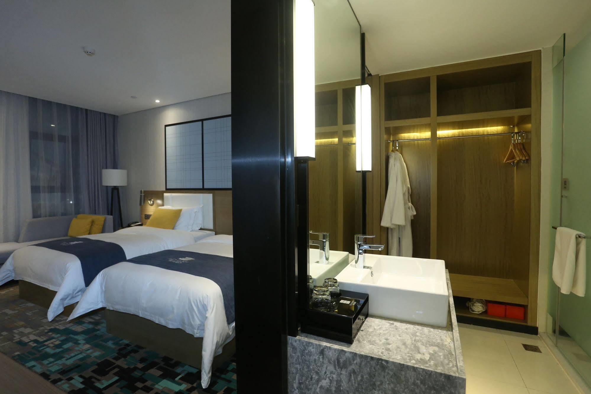 Echarm Hotel Zhengzhou High Tech Zone Eksteriør billede